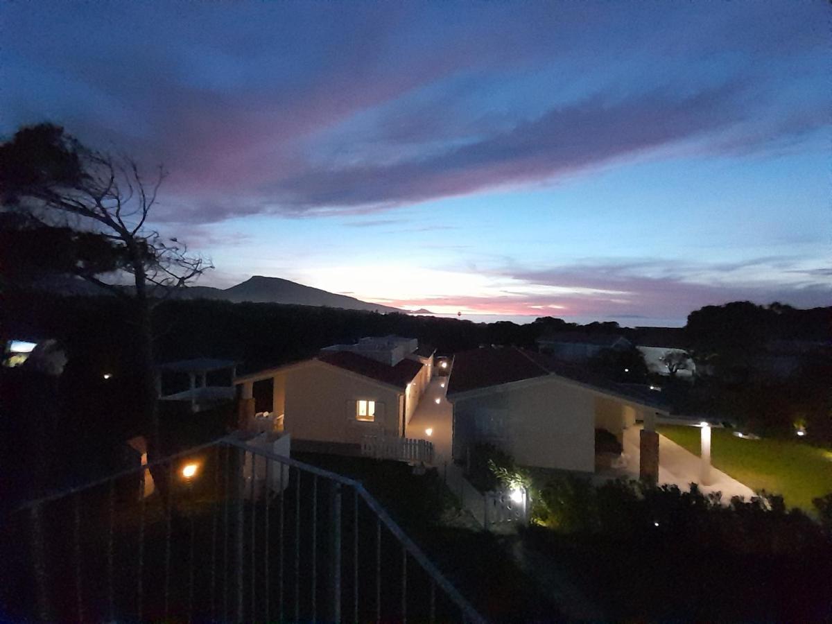 Casa Kia - 2 Camere Da Letto - Pet Friendly Valledoria  Bagian luar foto