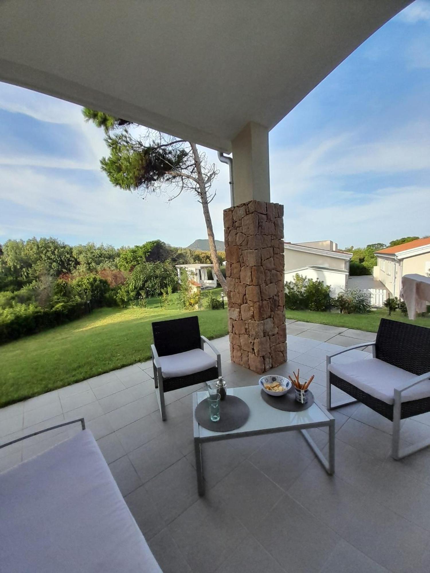 Casa Kia - 2 Camere Da Letto - Pet Friendly Valledoria  Bagian luar foto